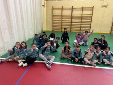 Los alumnos de 2º lo pasan genial en el deporte escolar