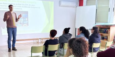 Primera sesión de la formación «Las pantallas chupete»