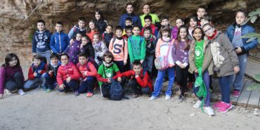 Marcha y visita a la Cueva de los Monigotes